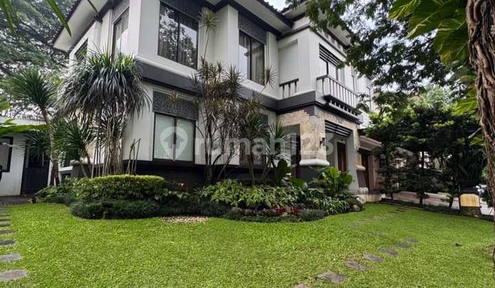 The Green Bsd Full Furnished Mewah Bagus Hook Dekat Stasiun