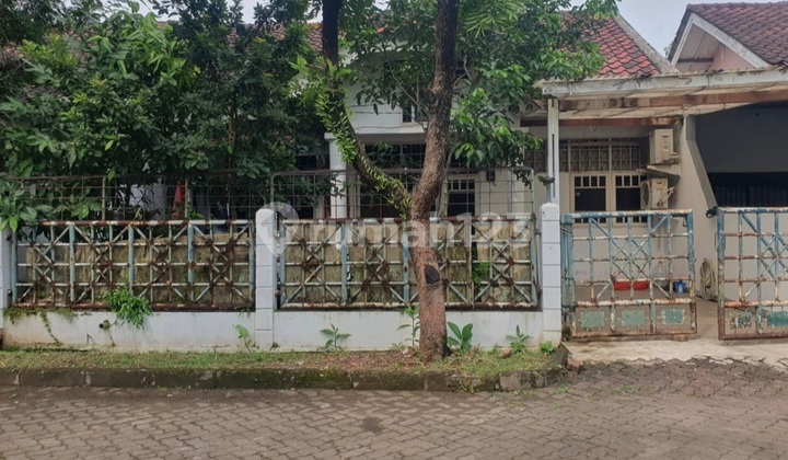 Melati Mas 1.lantai Perlu Renovasi Dekat Jalan Raya Dan Pintu Tol 2