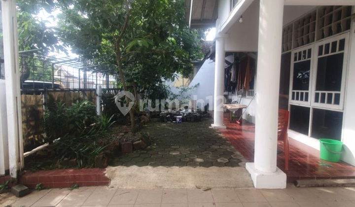 Melati Mas 1.lantai Perlu Renovasi Dekat Jalan Raya Dan Pintu Tol