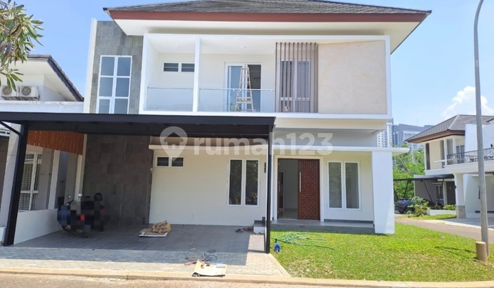 New House In Icon Western Bsd Near Mall And Luxurious Toll Road