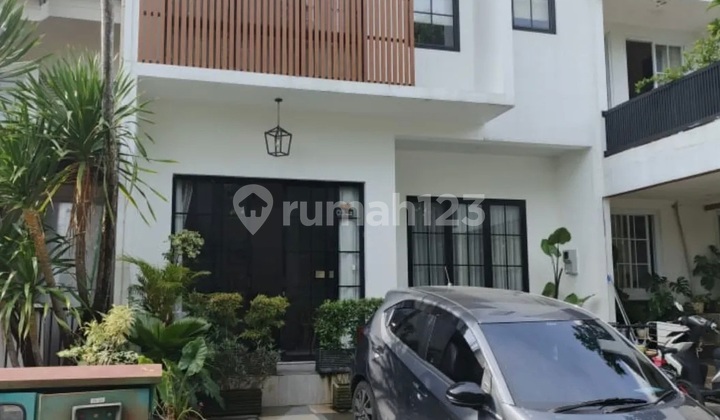 Rumah Mewah Neo Catalina Bsd 5 Kamar Tidur, Rooftop,Nyaman,Tenang