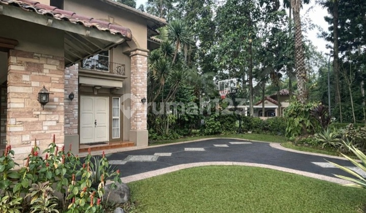 Rumah Mewah Hoek Boulevard Palem Raya Lippo Karawaci Siap Huni 2