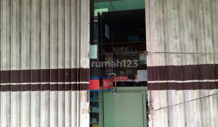 Just rent a cheap shop in Kesambi Kerobokan 1