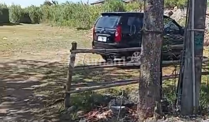 For Sale Strategic Land in Arae.