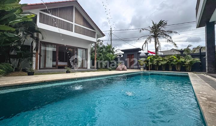 Luxury Villa in Babakan Canggu Fully Furnished