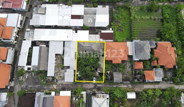 Prime Land in the Elite Area of Renon Denpasar Prime Land in the Elite Area of Renon Denpasar