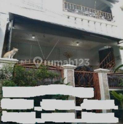 Rumah Kost di Jalan Kebon Kacang SHM Murah 1