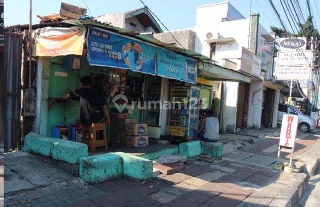 * Rumah  Bahan Di Jalan Raya Pramuka (Protokol) Jakpus 2