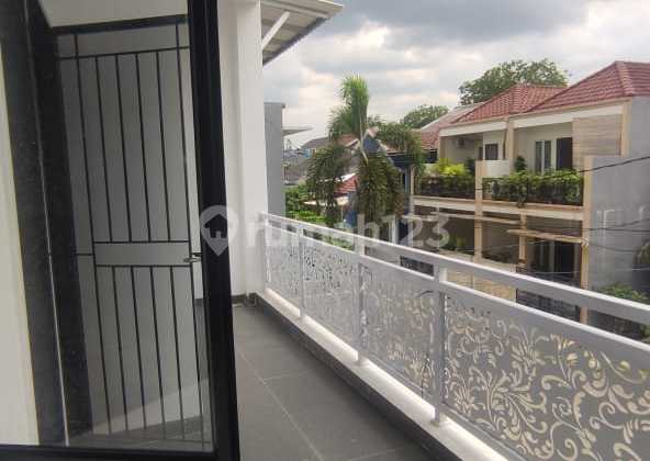 Rumah Nyaman & Aman di Cluster Seruni Harapan Indah Bekasi - Lokasi Strategis 2