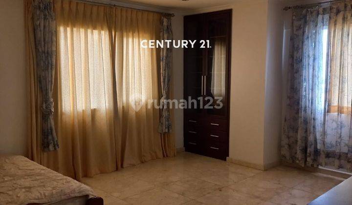 Apartemen 2BR Bagus Terawat Dan Strategis Di Permata Senayan 2