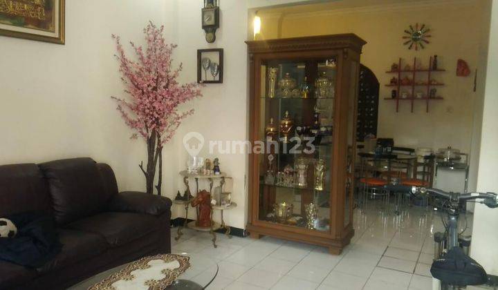 Dijual Rumah Cantik Minimalis 2lt di Jatisampurna, Bekasi 2