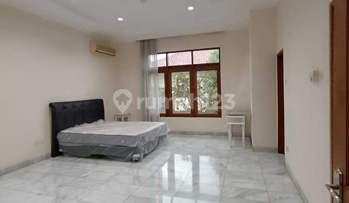 Rumah Jervois Park Mewah, 2 Lantai dengan Lokasi Premium di Tb Simatupang Jakarta Selatan 2