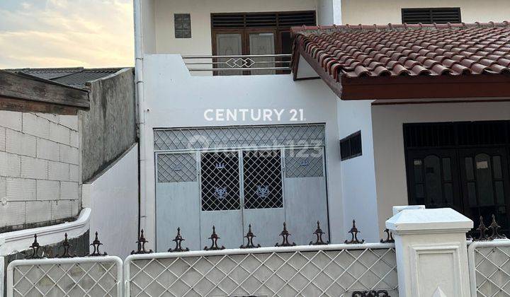 Rumah 2 Lantai Bagus Dan Strategis Di Jatiwaringin Bekasi 1