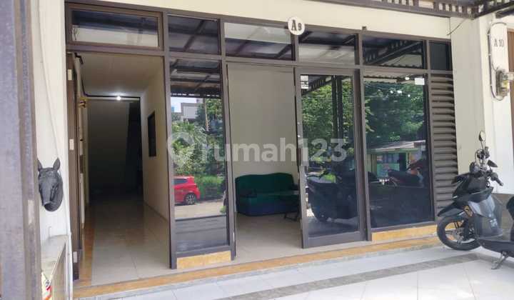 2-Story Shop House LT 75M² in Taman Pondok Kelapa, East Jakarta - Suitable for Minimarket/Clinic 2