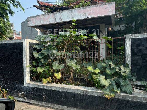 Rumah Hitung Tanah Di Metland Menteng Cakung Jakarta Timur 1