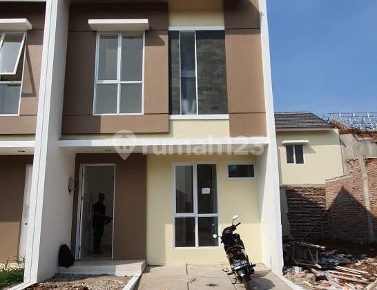Ready-to-Occupy House in Grand Batavia Pasar Kemis Tangerang, Spring Cluster - Flood-Free