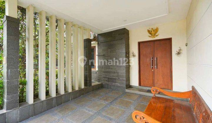 Rumah Classic Modern 2 Lantai Posisi Hook Siap Huni di Cibubur 2