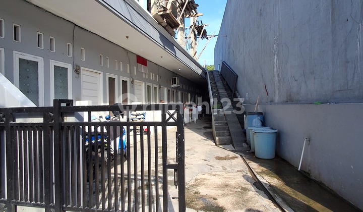 Rental House with 12 Doors, Strategic Location Near Lubang Buaya 2