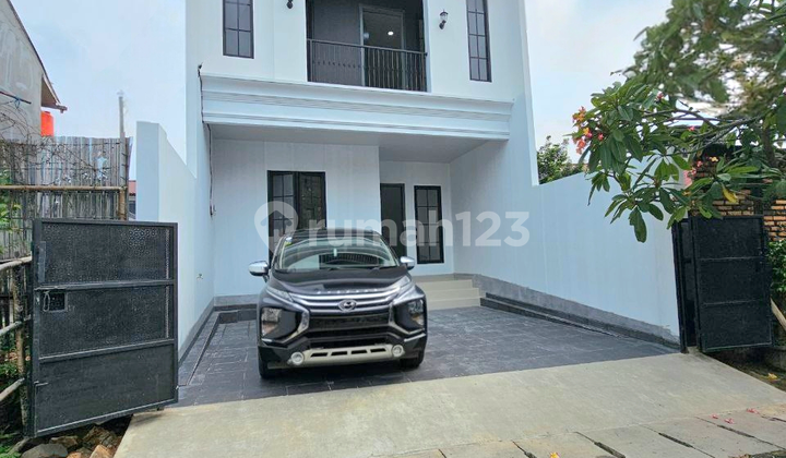 Rumah Baru Dalam Perumahan Strategis & Nyaman di Cipinang Jakti