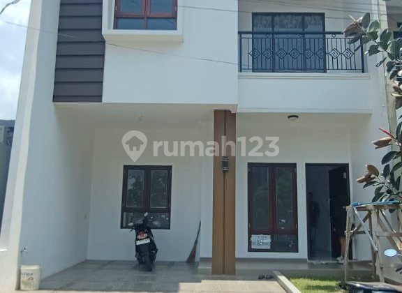 Rumah Baru Dalam Cluster Dekat ke Tol Jatiasih dan Galaxy Bekasi