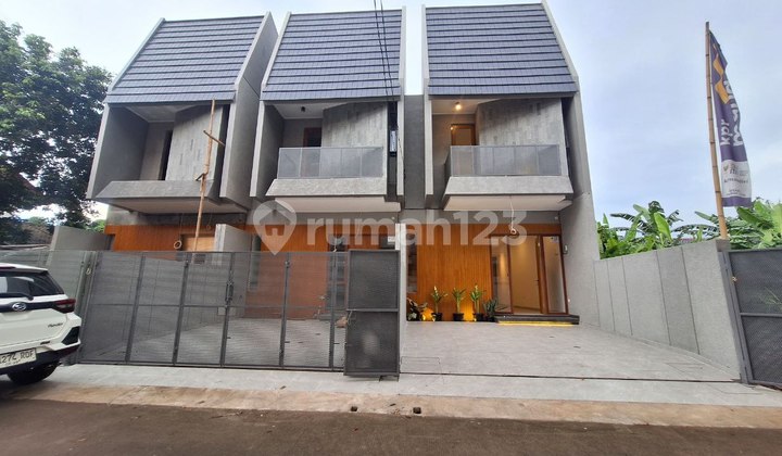 Rumah Baru 2lantai Desain Minimalis Modern Di Jatikramat Bekasi 2