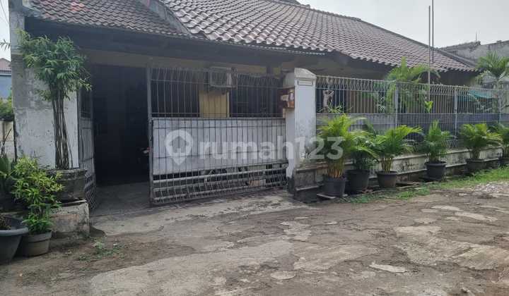 Rumah Murah 1.5 Lantai Lokasi Strategis di Perumahan Pondok Gede