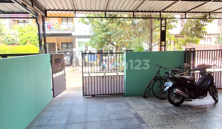 Rumah Siap Huni Dalam Cluster One Gate Dekat LRT Cikunir 2