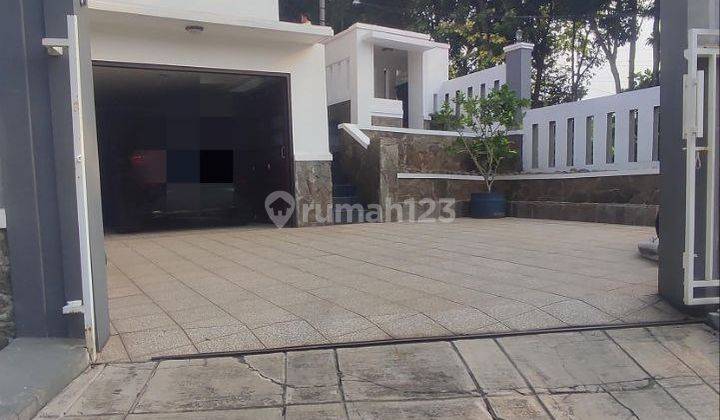 garasi/carport rumah hook kokoh luas dalam