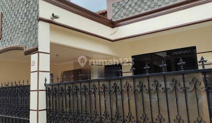 Rumah 2 Lantai Siap Huni di Cawang Jakarta Timur 2