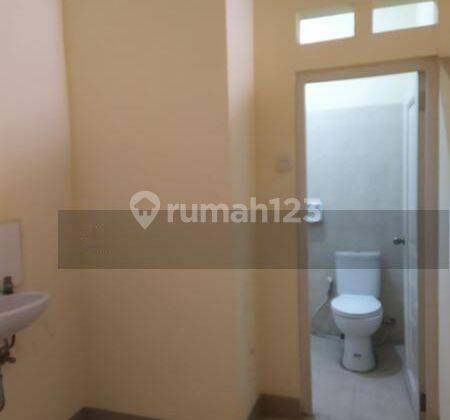 Ruko di Jl Ahmad Yani Kota Bekasi 4