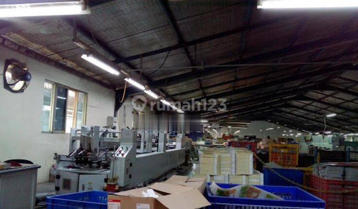 Pabrik di Raya Bekasi Cakung Jakarta Timur 2