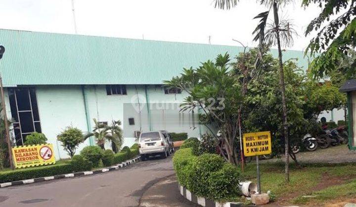 Pabrik di Raya Bekasi Cakung Jakarta Timur 1