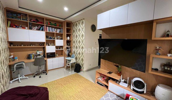 Rumah Cluster 2,5 Lantai Sudah Renovasi di Harapan Indah 6