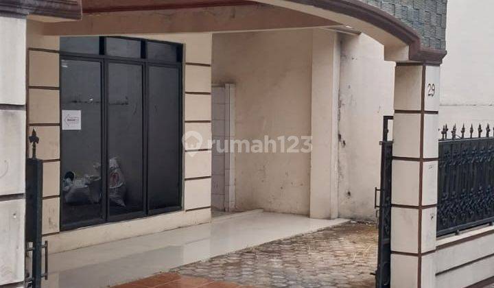 Rumah 2 Lantai Siap Huni di Cawang Jakarta Timur 1