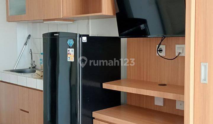 Apartement Springlake Furnish Di Summarecon Bekasi 1