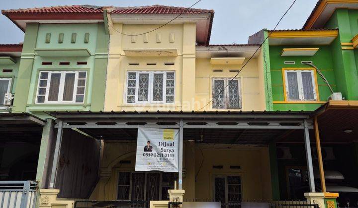 Rumah SHM 2 lantai depan taman di THB , Bekasi 2