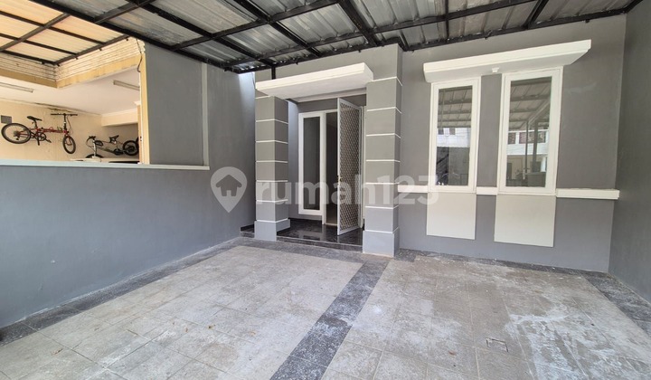 Rumah Cluster Bebas Banjir di Harapan Indah Bekasi 2