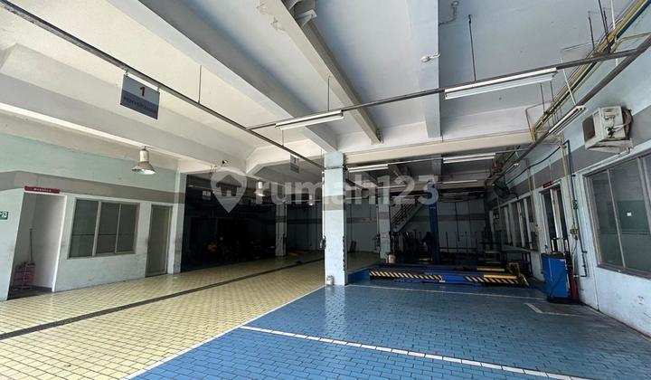foto lainnya showroom lokasi strategis di sunter