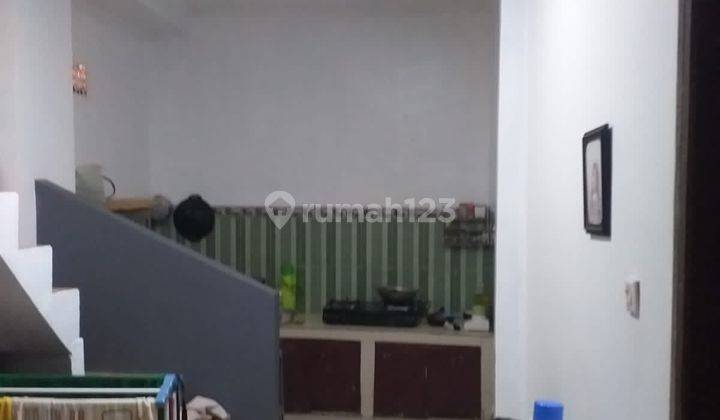 Dijual  Rumah di Jl telkom gang manggis, Padurenan Bekasi 4