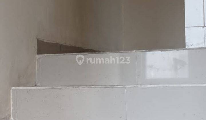 Rumah ruko 2 lantai di harapan indah 10