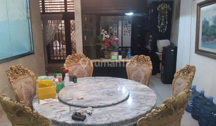 Rumah 2 lantai Asri dan Tenang 1
