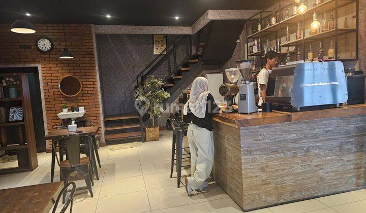 2 Unit Ruko Cafe Untuk Para Pembisnis Masa Kini  2