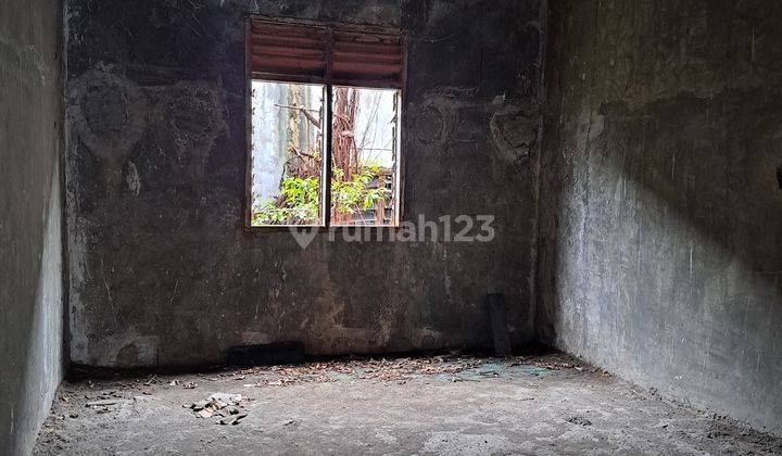Rumah Baru 3 Lantai Dengan Harga Termurah di Inti Kota Medan 8