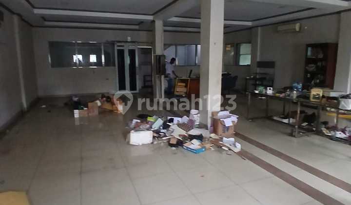 For Sale and Rent, 2-Unit Attached Shop Formerly Workshop in Kayuringin Jaya, South Bekasi 2