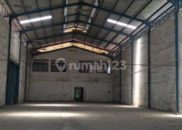 Gudang Bagus dan Siap Pakai di Narogong, Kota Bekasi