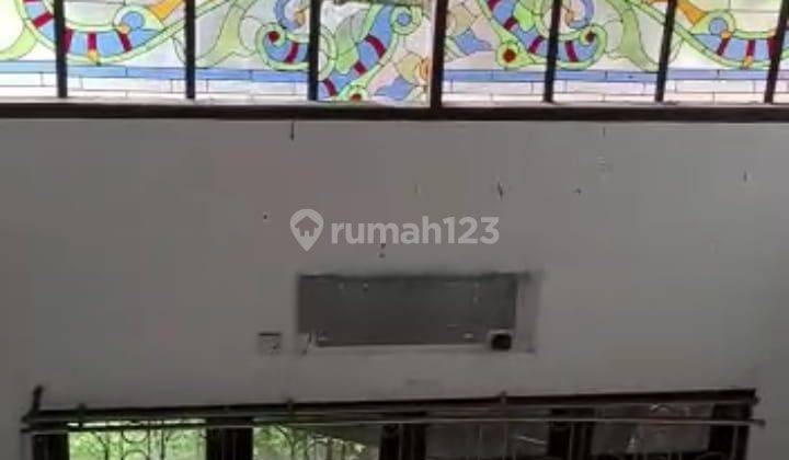 Dijual Cepat Rumah Luas Perlu Renovasi di Grand Galaxy City  2
