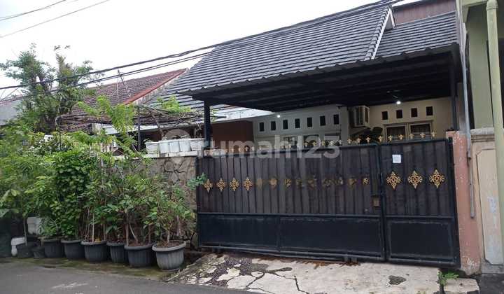 House for sale in Pulogebang Permai complex, East Jakarta