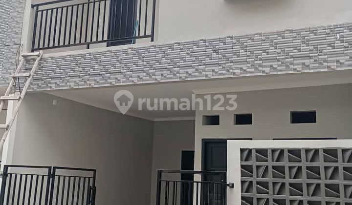 Di jual rumah Di Bintara dalam cluster hanya sisa 1 unit dari 17 unit,bekasi barat 2