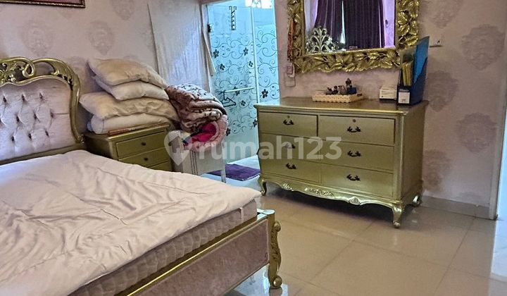 Dijual Rumah di  pekayon jaya bekasi selatan 2