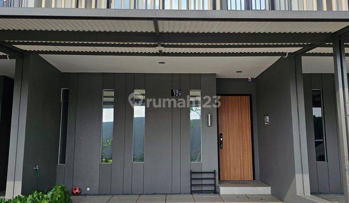 Disewakan Rumah cantik, masih baru di Cluster Grand Wisata ,Tambun Bekasi  1